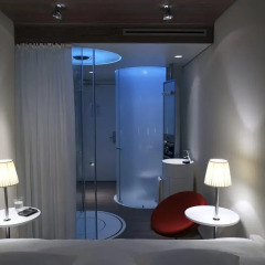 Отель citizenM Schiphol Airport 4* Стандартный номер с двуспальной кроватью фото 3
