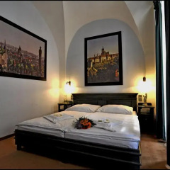 Red Chair Hotel - U Cervene Zidle 4* Стандартный номер фото 2