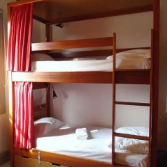 Easy Lisbon Hostel Стандартный номер с различными типами кроватей фото 7