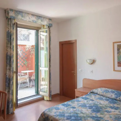 Tirreno Hotel 3* Стандартный номер с двуспальной кроватью фото 10
