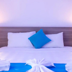Flora Maria Boutique Hotel 3* Представительский номер с двуспальной кроватью фото 3