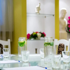 Отель Bussines Travel House Pokoje Goscinne Варшава в номере