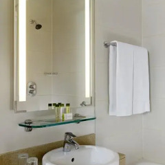 Отель Doubletree by Hilton Angel Kings Cross 4* Стандартный номер фото 5