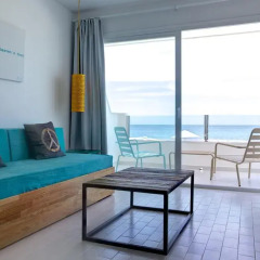 Отель Santos Ibiza Suites Полулюкс с различными типами кроватей фото 4