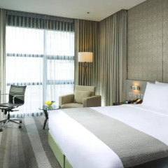 Отель Holiday Inn Bangkok Sukhumvit 4* Номер Делюкс фото 10