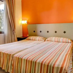 SBH Taro Beach Hotel - All Inclusive 4* Стандартный семейный номер разные типы кроватей фото 5