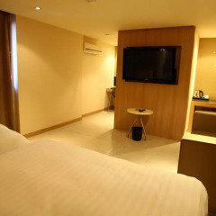 The California Hotel Seoul Seocho 2* Номер Делюкс с 2 отдельными кроватями фото 7