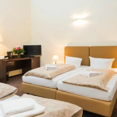 Upper Room Hotel Kurfürstendamm 3* Стандартный номер с 2 отдельными кроватями