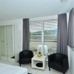 iQ130 Hotel 3* Студия Делюкс фото 6