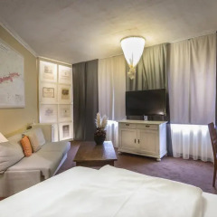Отель Villa St. Tropez 4* Улучшенный номер фото 3