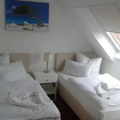 Hotel Alt Connewitz 3* Стандартный номер с различными типами кроватей фото 2