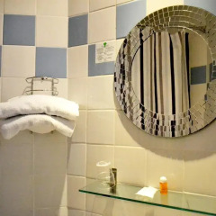 Отель Hôtel Tamaris ванная
