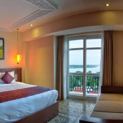 Royal Riverside Hoi An Hotel 4* Номер Делюкс с различными типами кроватей фото 8