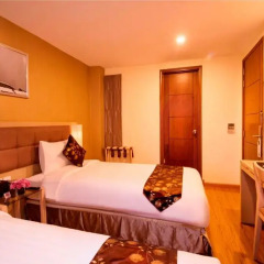 GK Central Hotel 3* Улучшенный номер с различными типами кроватей фото 29