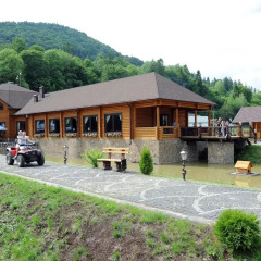 Zolota Forel Hotel парковка