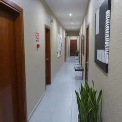 Отель Hostal Iznajar Barcelona Испания, Барселона - отзывы, цены и фото номеров - забронировать отель Hostal Iznajar Barcelona онлайн интерьер отеля фото 3