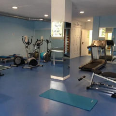 Montserrat Hotel & Training Center фитнесс-зал
