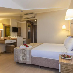 Aes Club Hotel 4* Люкс с различными типами кроватей фото 4