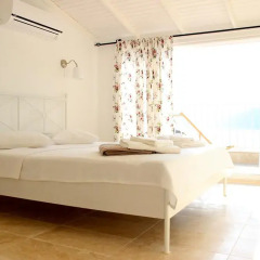 Отель White Suites XI спа