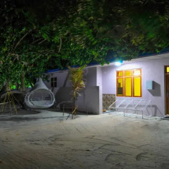Отель Jail Break Surf Inn парковка