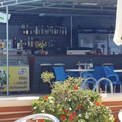Perla Hotel Saranda бассейн