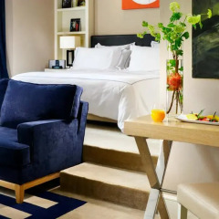 The First Luxury Art Hotel Roma 5* Номер категории Премиум с двуспальной кроватью