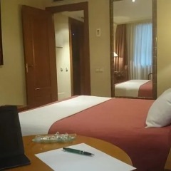 Hotel Pamplona Villava комната для гостей
