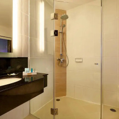 Отель Novotel Phuket Vintage Park 4* Улучшенный номер с 2 отдельными кроватями фото 3
