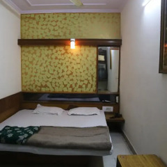 Отель Yes Please Guest House Стандартный номер с различными типами кроватей фото 2