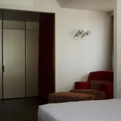 Отель NH Milano Touring 4* Улучшенный номер с различными типами кроватей фото 43