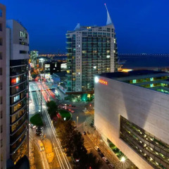 Апартаменты Apt In Lisbon Oriente Duplex Apartments - Parque das Nações балкон
