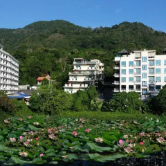 Апартаменты Karon Suite Apartment Улучшенные апартаменты с различными типами кроватей фото 9