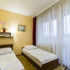Diamonds Hotel Rzemieślnik 2* Стандартный номер с различными типами кроватей фото 3