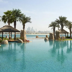 Апартаменты Sofitel The Palm, Дубай, Апартаменты бассейн