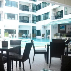 Отель I-Talay Resort гостиничный бар