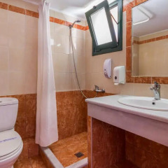 Отель Asterias Village Resort Апартаменты с различными типами кроватей фото 6