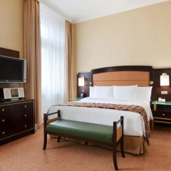 Гостиница Hilton Москва Ленинградская 5* Номер Делюкс с различными типами кроватей фото 9
