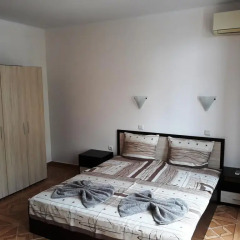 Отель Saint Elena Apartcomplex комната для гостей фото 3