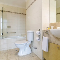 Отель Clarion Suites Gateway Студия с различными типами кроватей фото 7