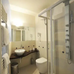 Hotel Azzi 3* Стандартный номер с двуспальной кроватью фото 16