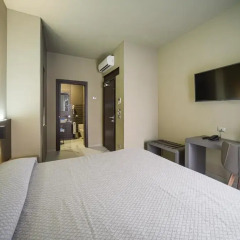 Hotel Aaron 3* Стандартный номер с двуспальной кроватью фото 12