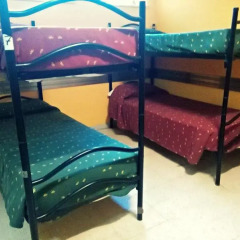 Hostel Prima Base Кровать в мужском общем номере с двухъярусной кроватью фото 3