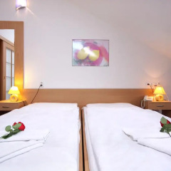 Отель Claris 3* Стандартный номер с двуспальной кроватью фото 5