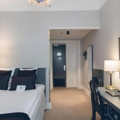 Crystal Plaza Hotel комната для гостей фото 3