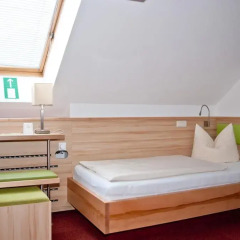 Hotel Zur Post 3* Стандартный номер фото 5