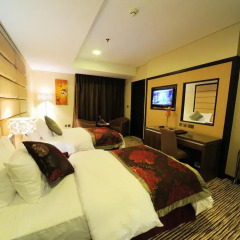 Al Hamra Hotel 4* Номер Делюкс с различными типами кроватей фото 2