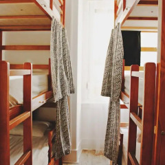 Royal Prince Hostel Кровать в женском общем номере