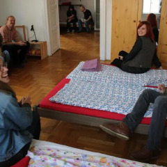 Pal's Hostel & Apartments Стандартный семейный номер с двуспальной кроватью фото 4