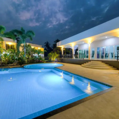 Отель The Serenity Resort бассейн фото 2
