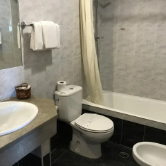 Hotel do Chile 2* Улучшенный номер с различными типами кроватей фото 3